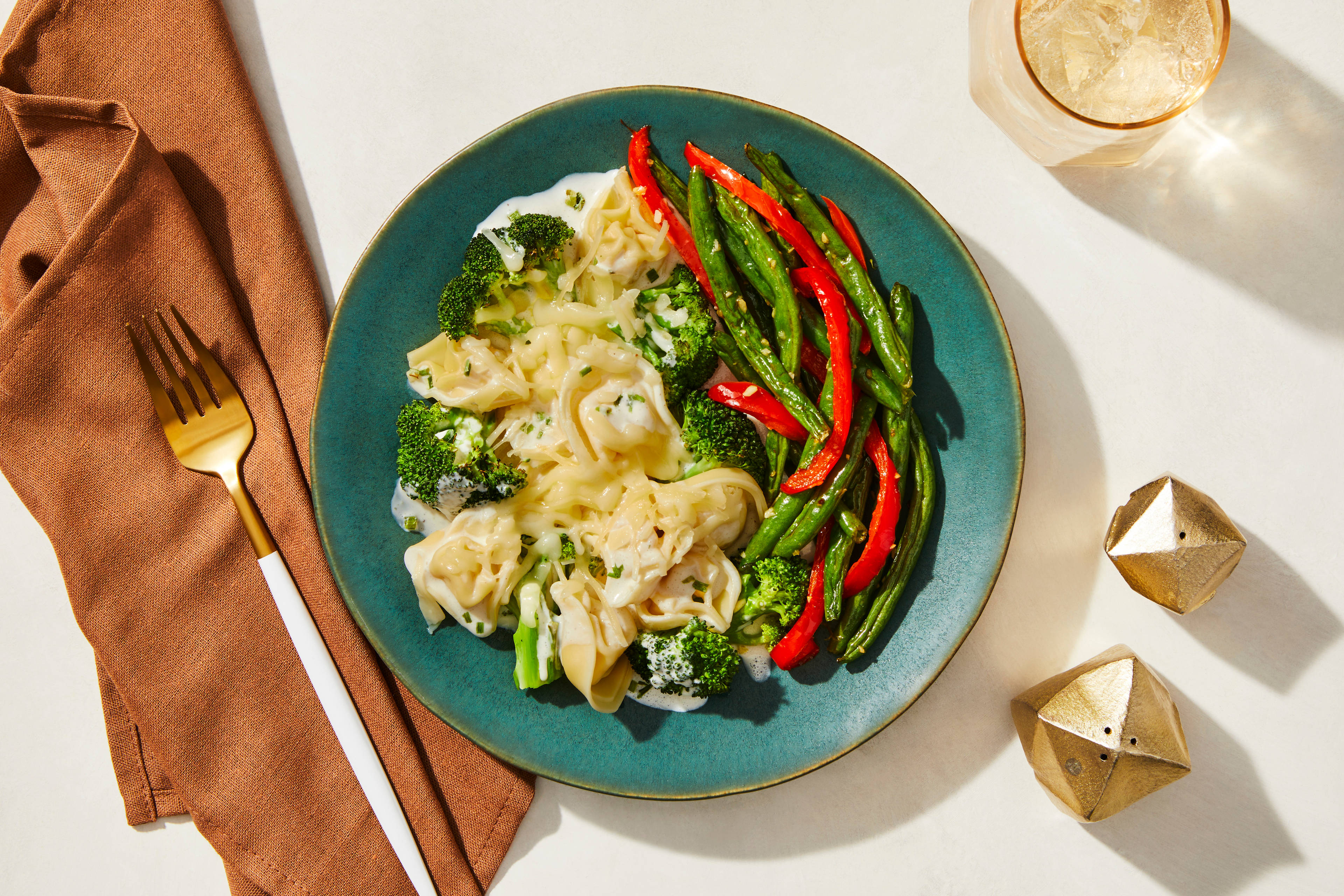 Roasted Garlic Cream Tortellini & Broccoli + Chicken