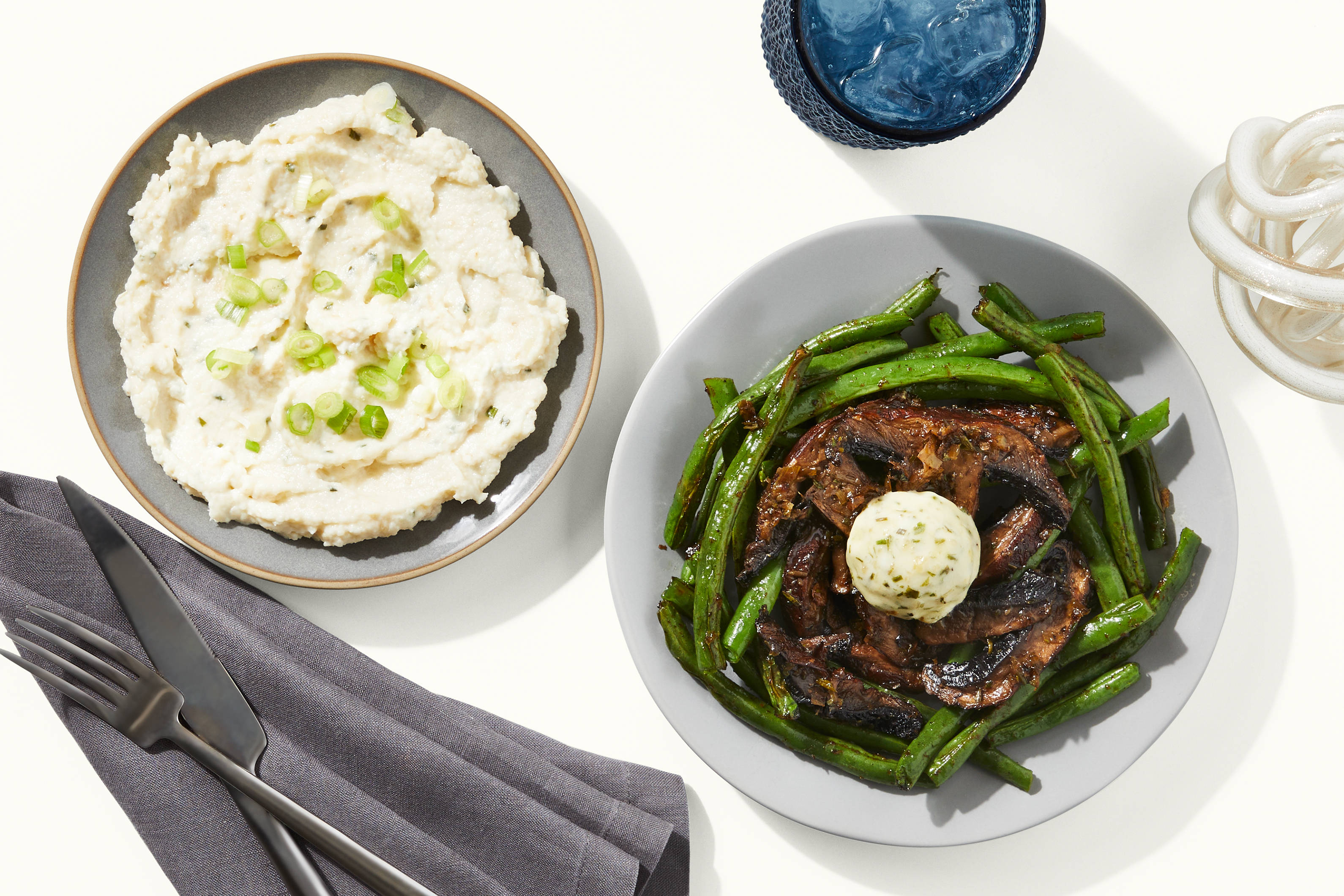 Smoky Onion Butter Green Beans & Portobellos
