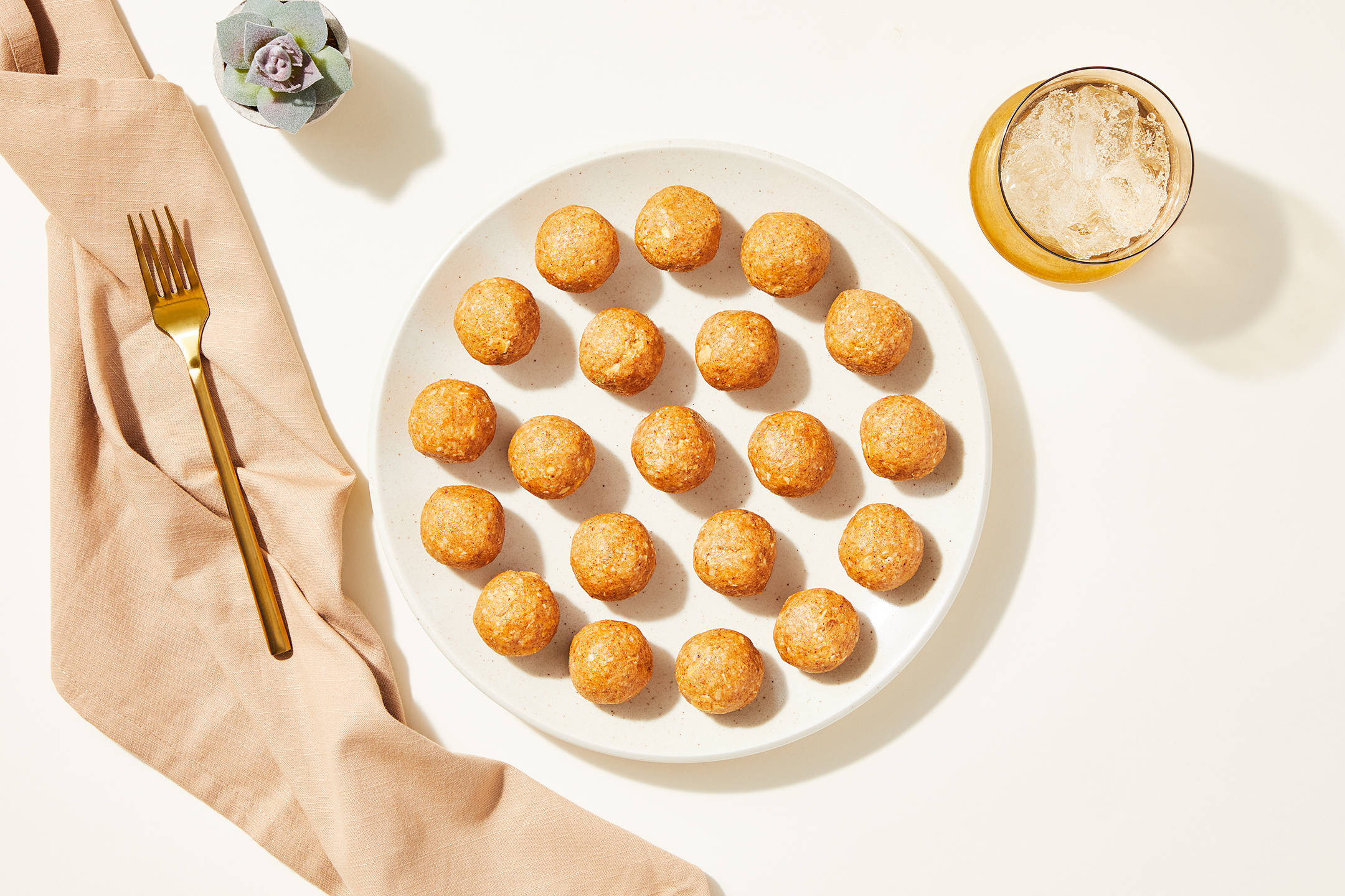 Keto Macaroons - Coconut Almond