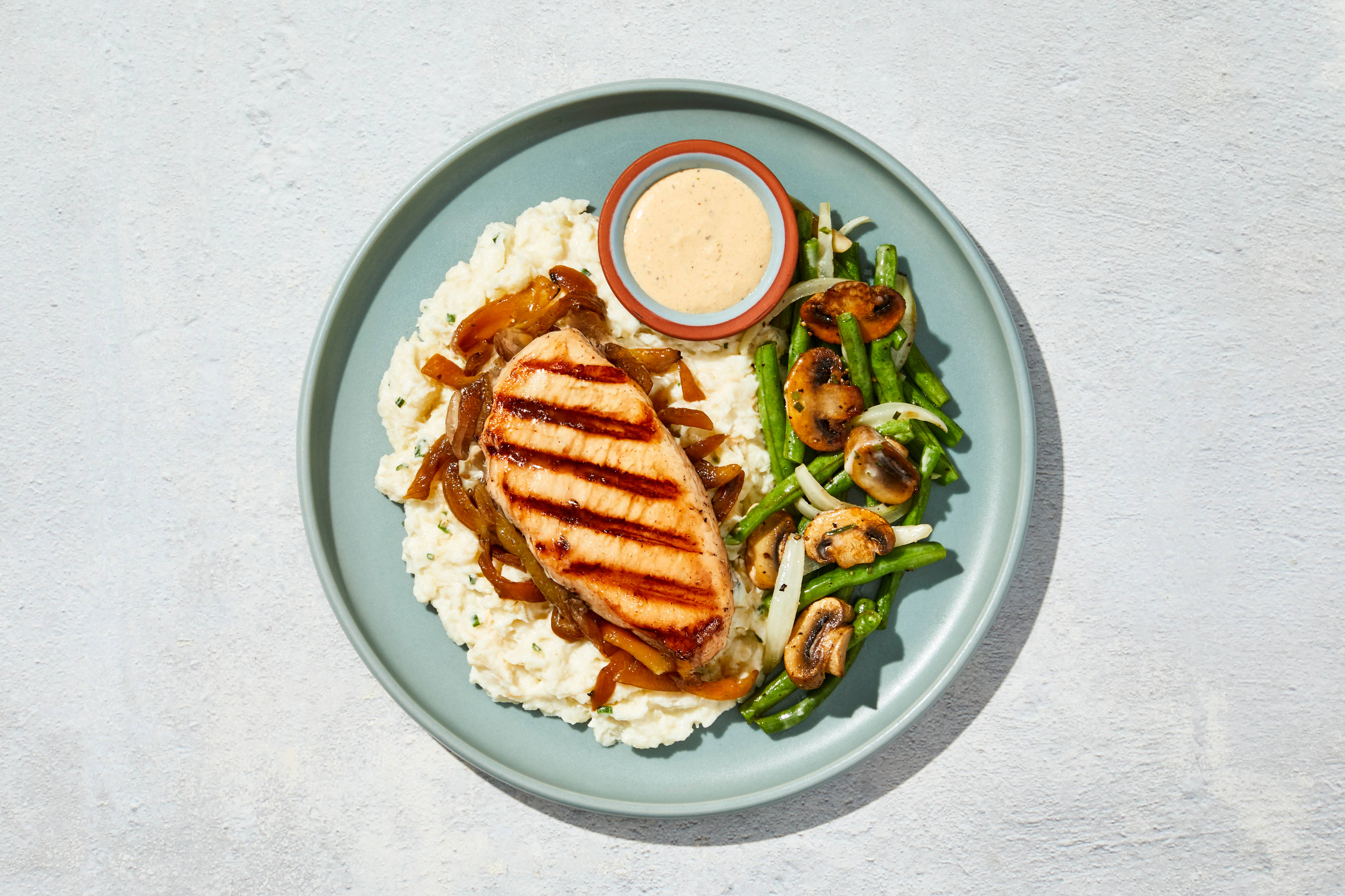Caramelized Onion Chicken Breast & Gravy