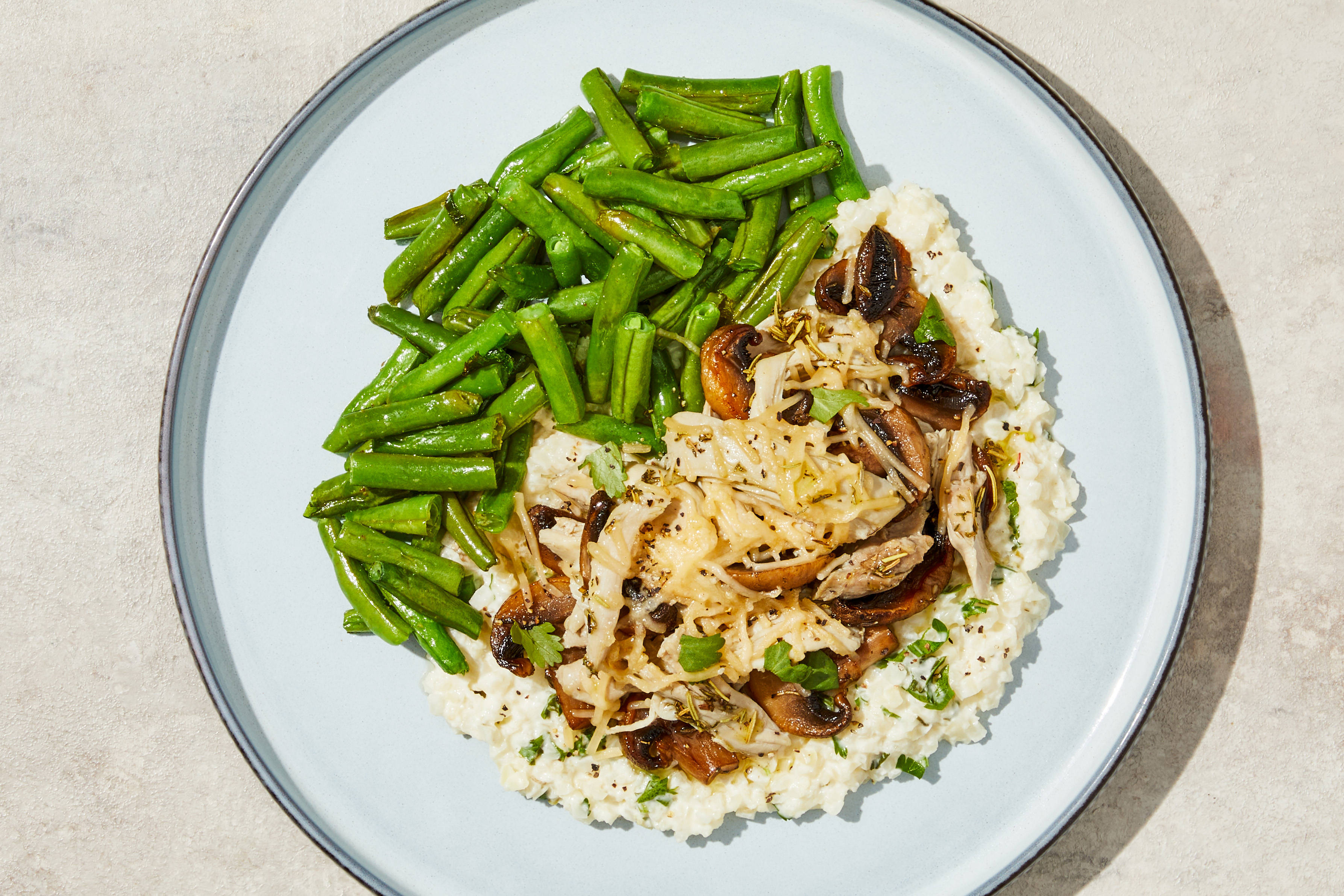Garlic-Mushroom Chicken Thighs