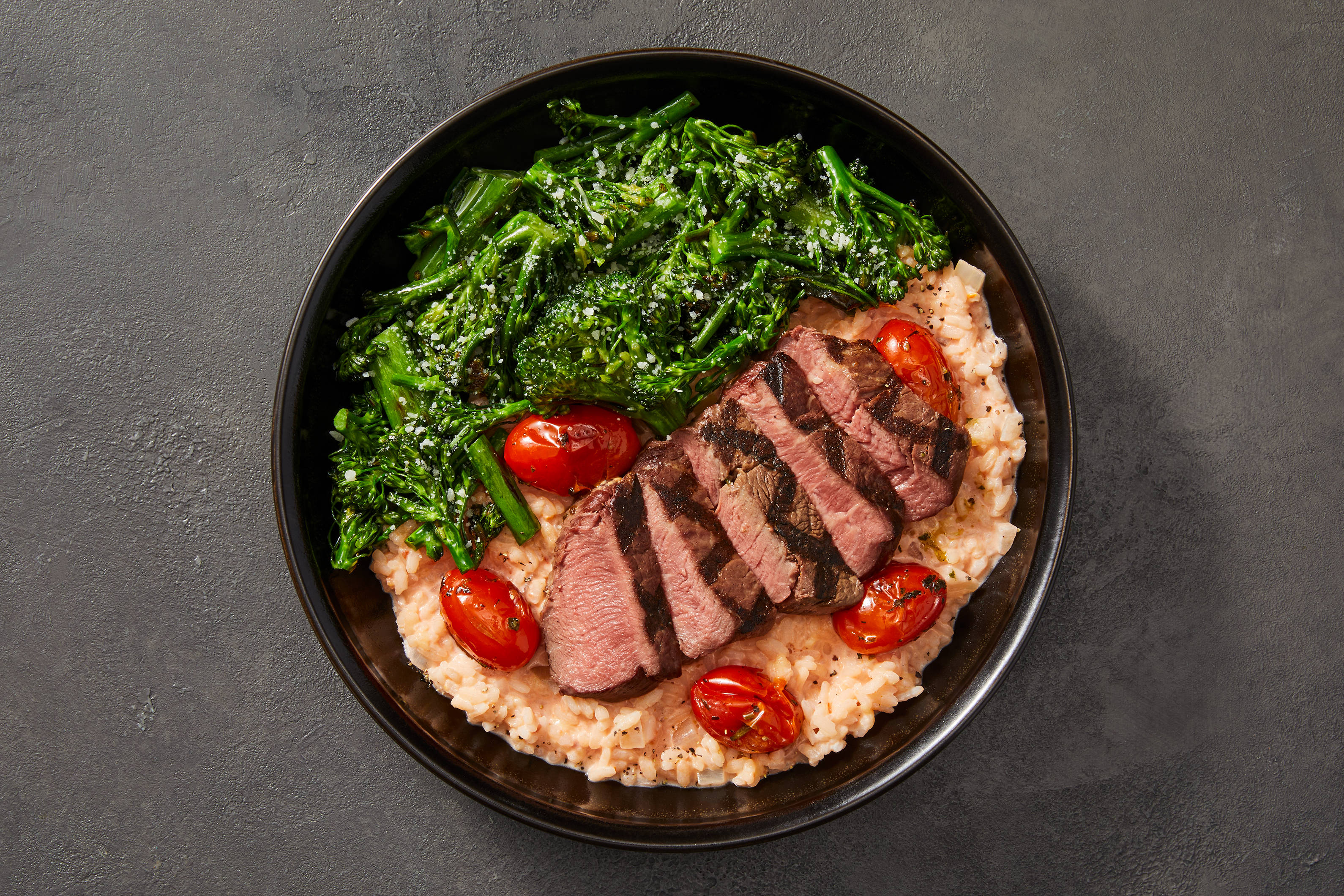 Garlic Filet Mignon & Tomato Risotto