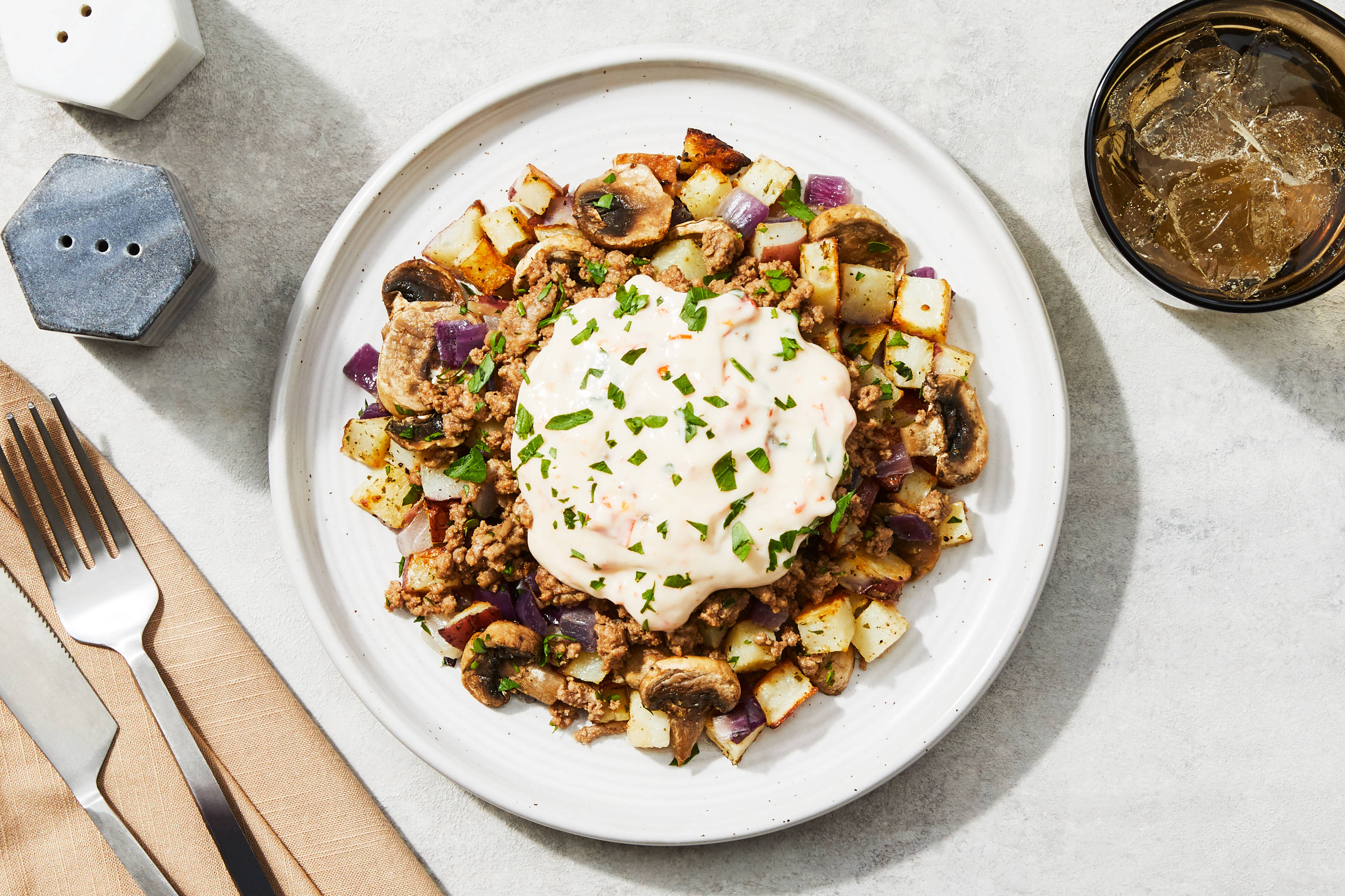 Hackfleisch-Pfanne mit Champignons