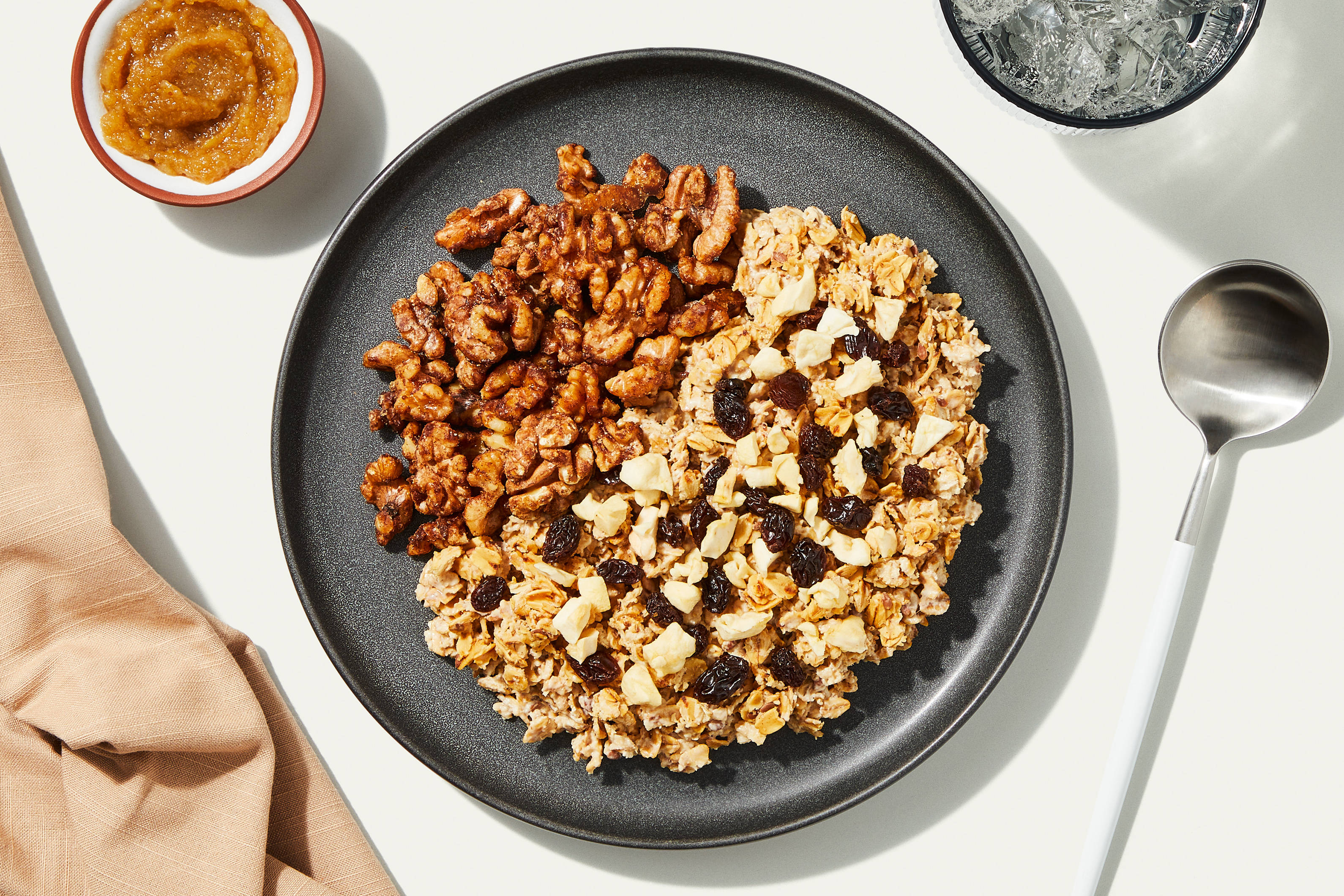 Apple-Raisin Overnight Oats