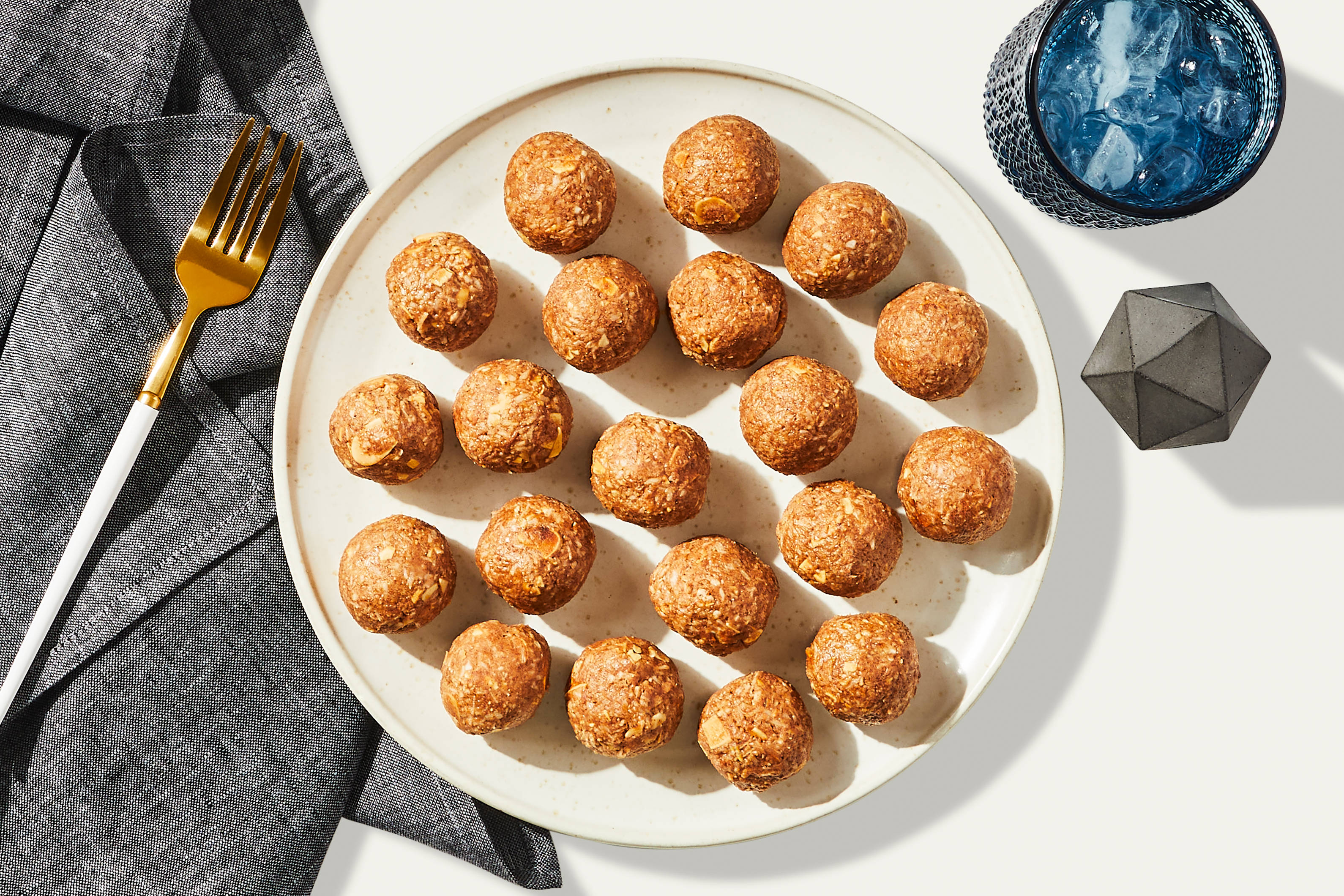Keto Macaroons - Snickerdoodle