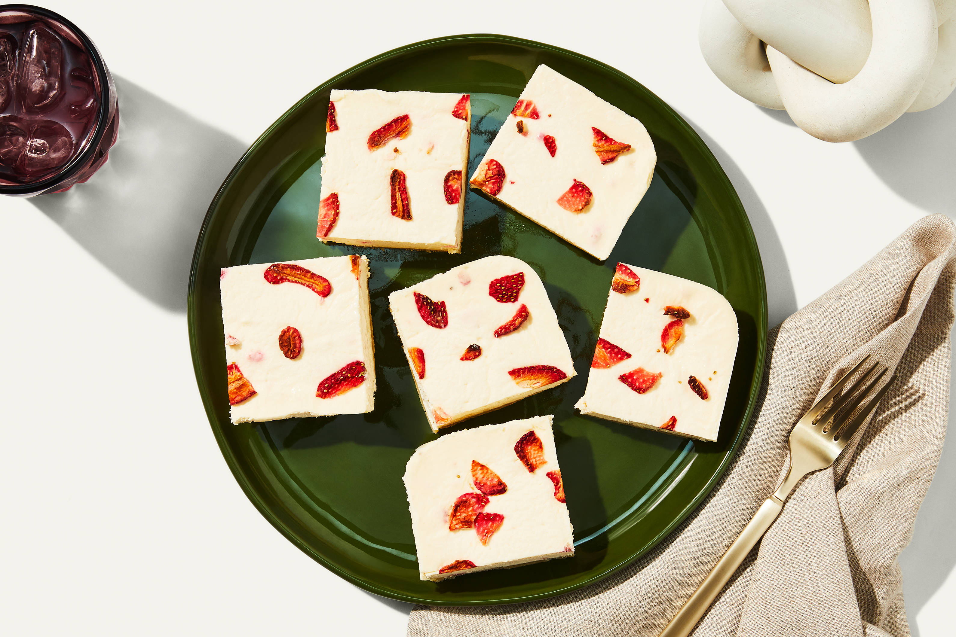 Classic Strawberry Cheesecake