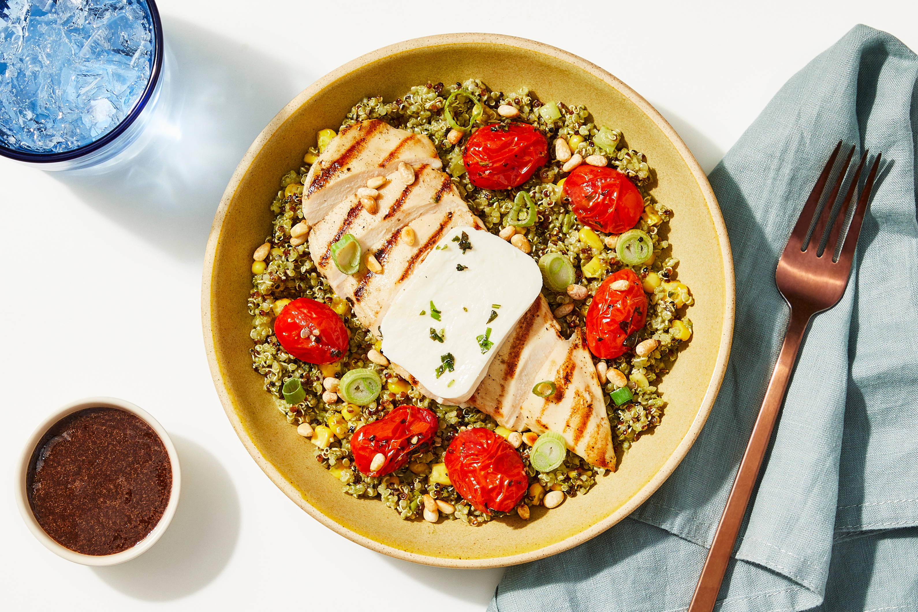 Grain Bowl - Grilled Chicken Caprese