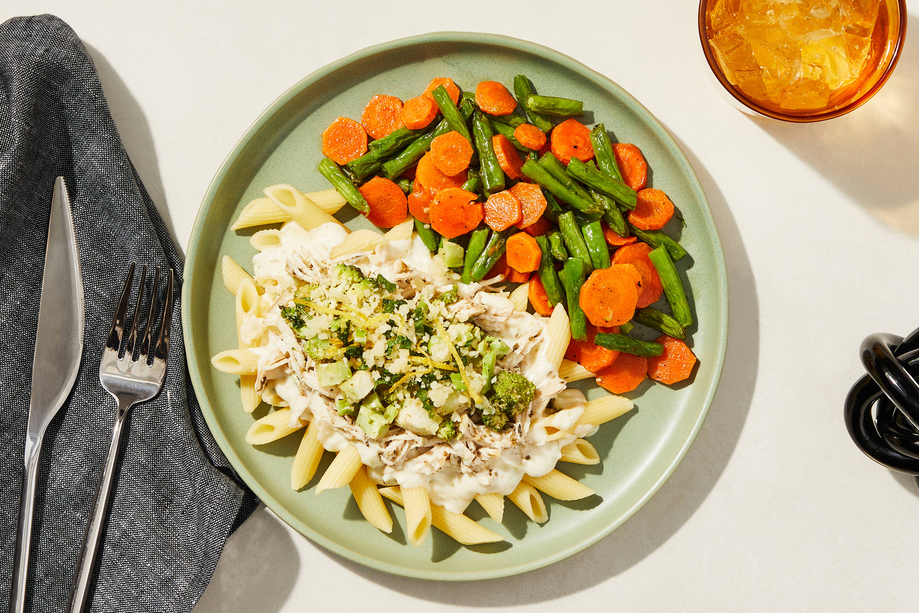 Creamy Garlic Chicken & Broccoli Penne