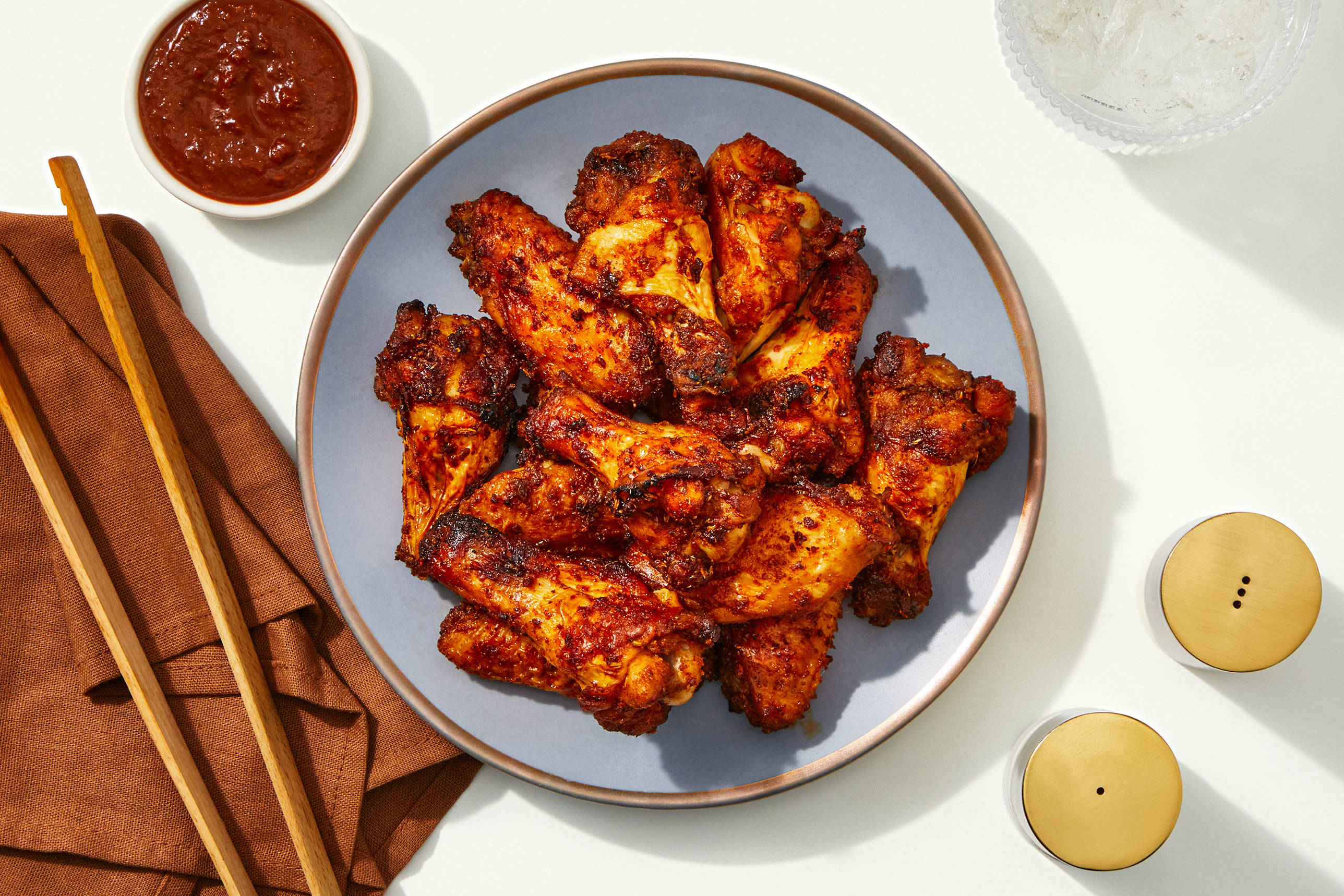 Tangy BBQ Chicken Wings W05