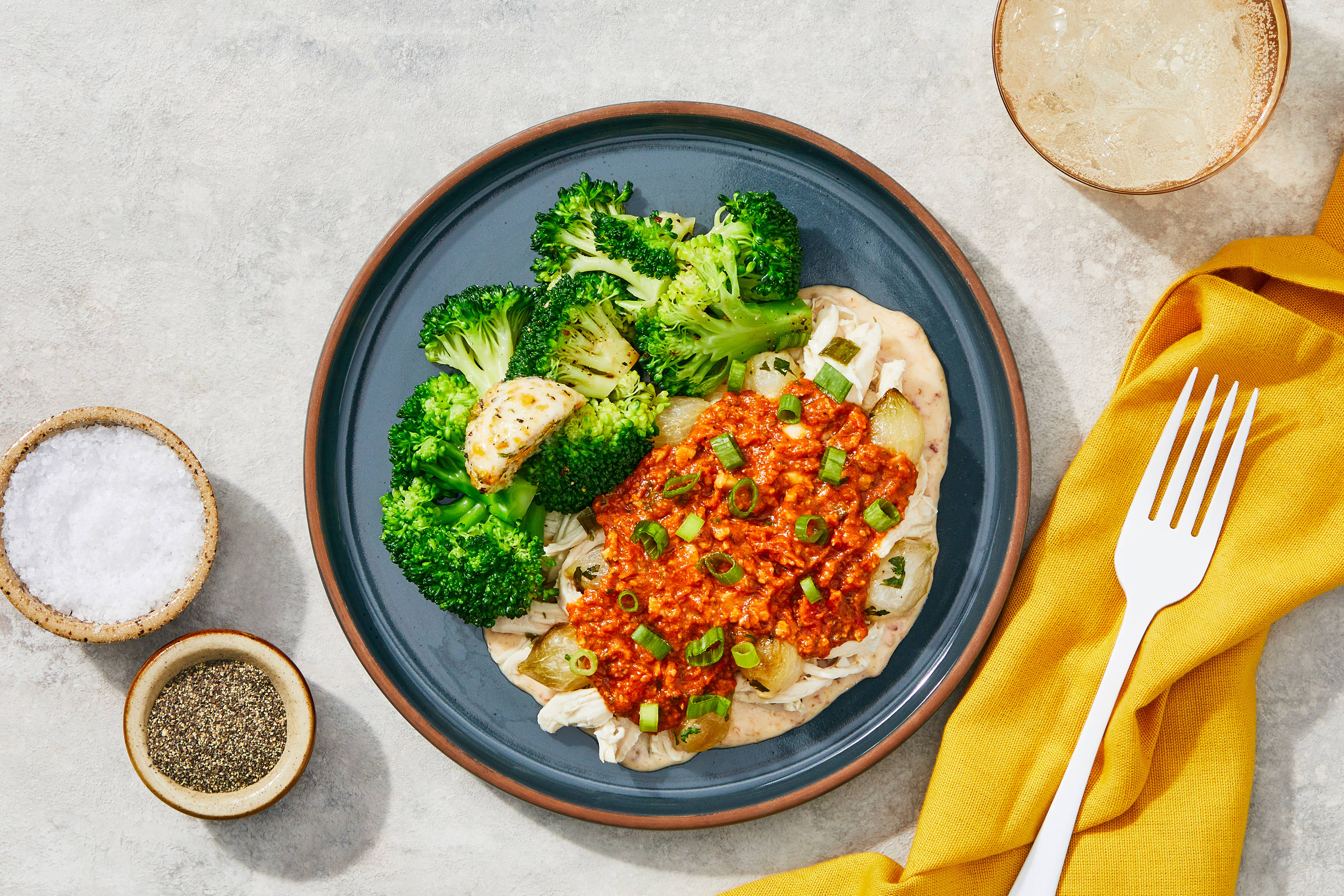Sun-Dried Tomato Pesto & Shredded Chicken