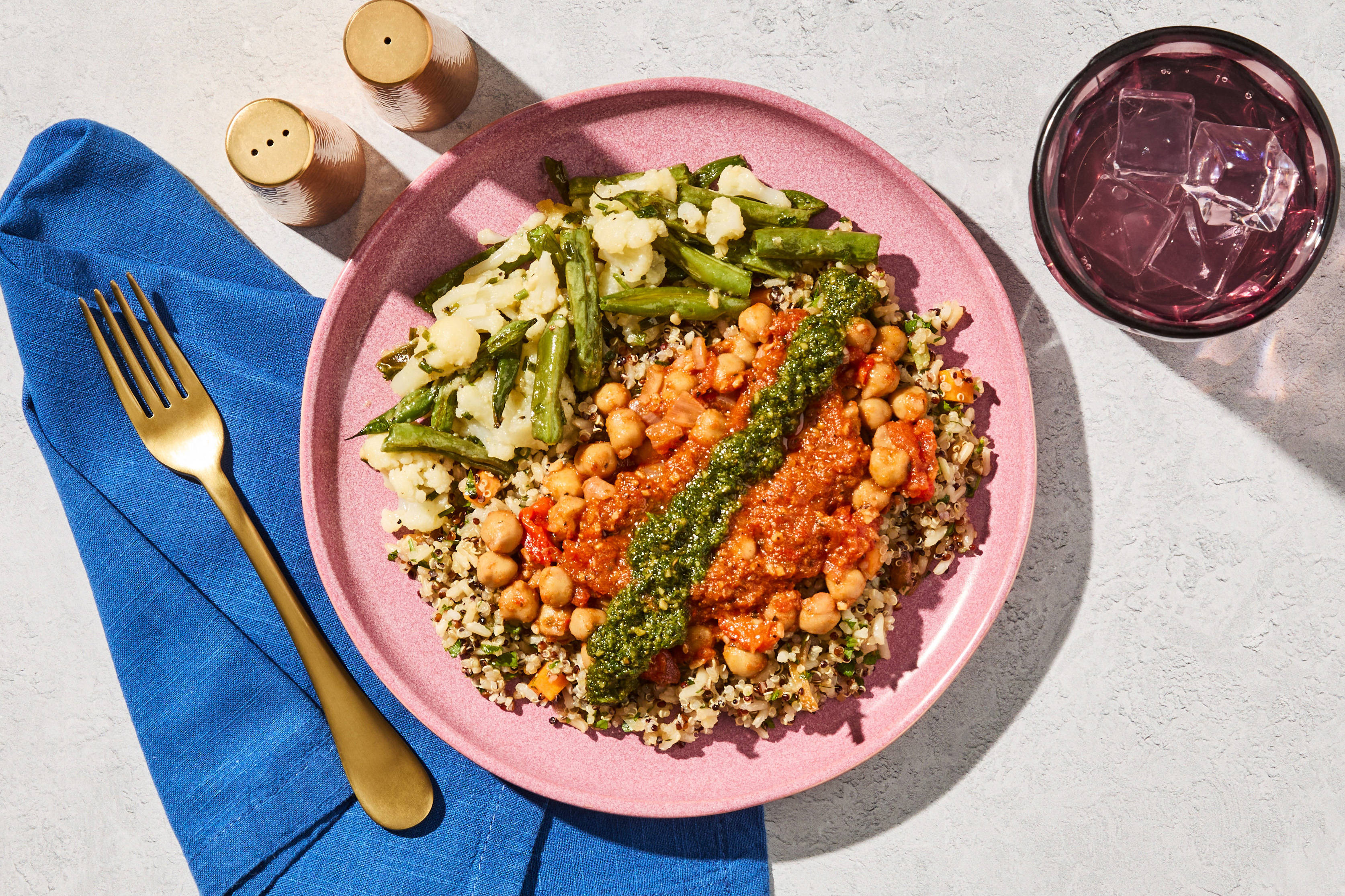 Smoky Tomato Chickpeas & Quinoa-Rice Blend W38