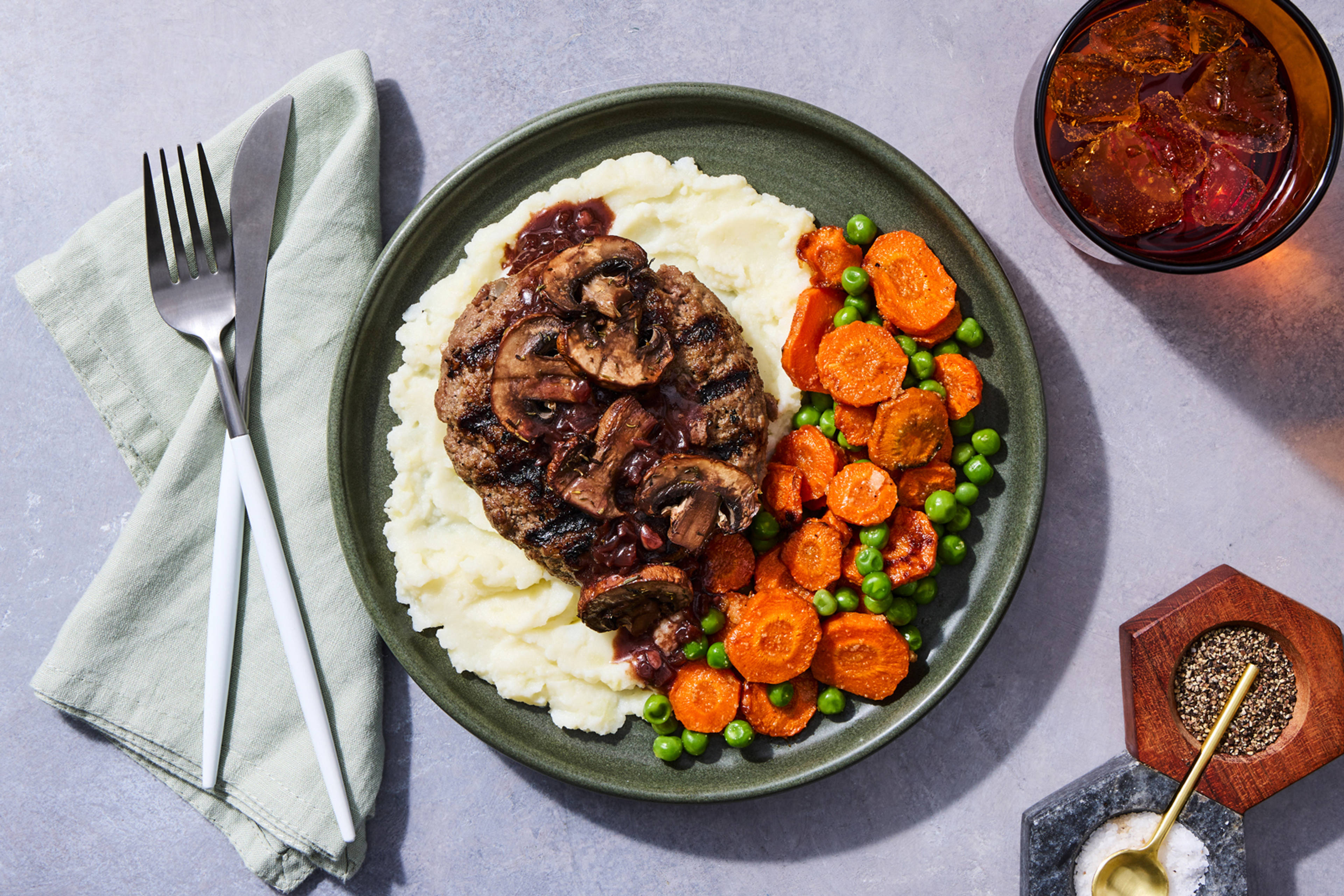 Salisbury Steak & Mashed Potatoes