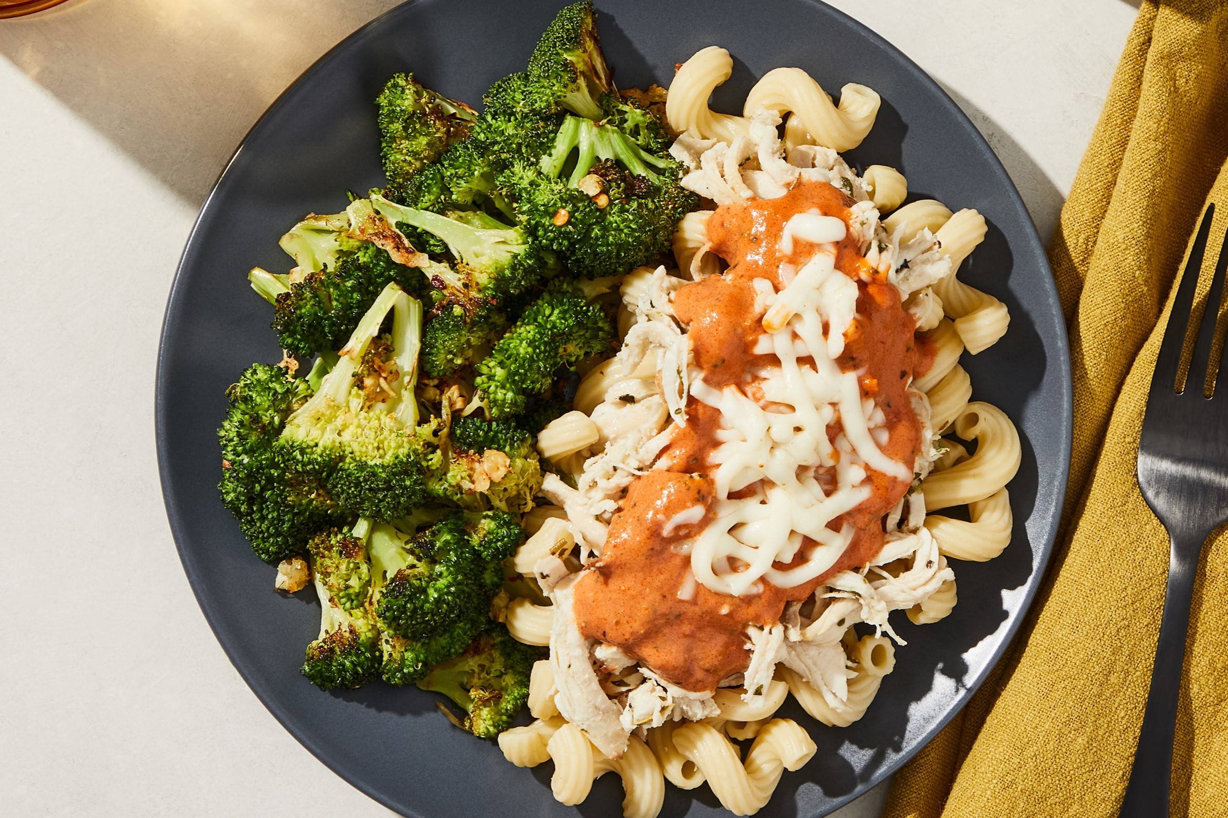 Shredded Chicken Rosé with Cauliflower Cavatappi & Spicy Garlic ...