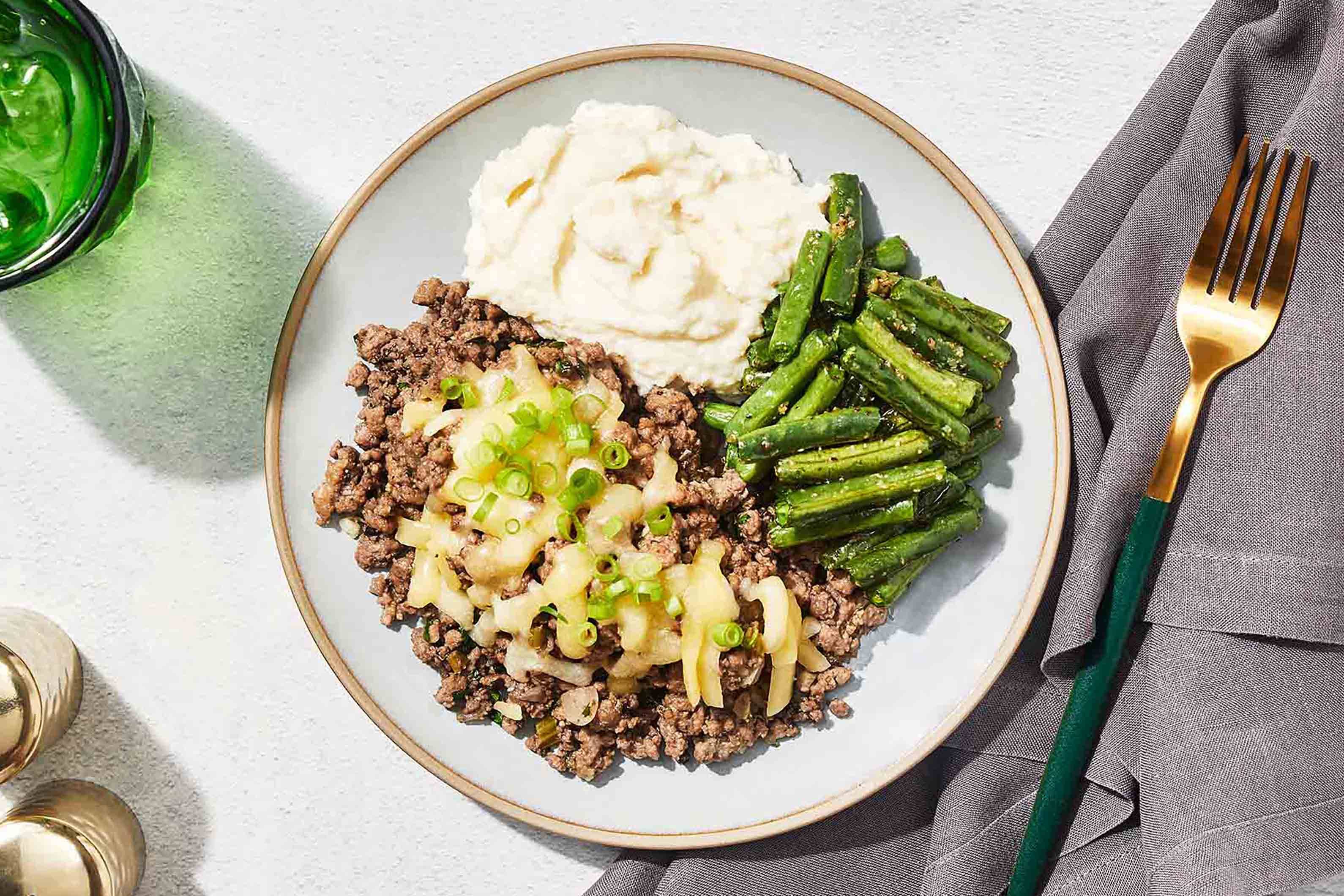 Keto White Cheddar Beef Bowl